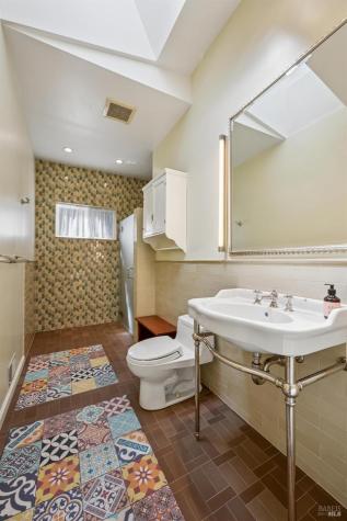 70 Corte Arriba Court Novato CA 94949