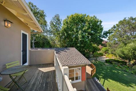 70 Corte Arriba Court Novato CA 94949