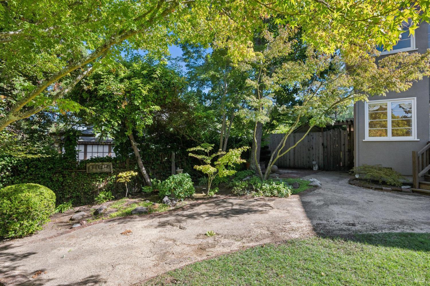 70 Corte Arriba Court Novato CA 94949