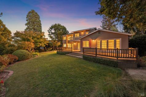 70 Corte Arriba Court Novato CA 94949