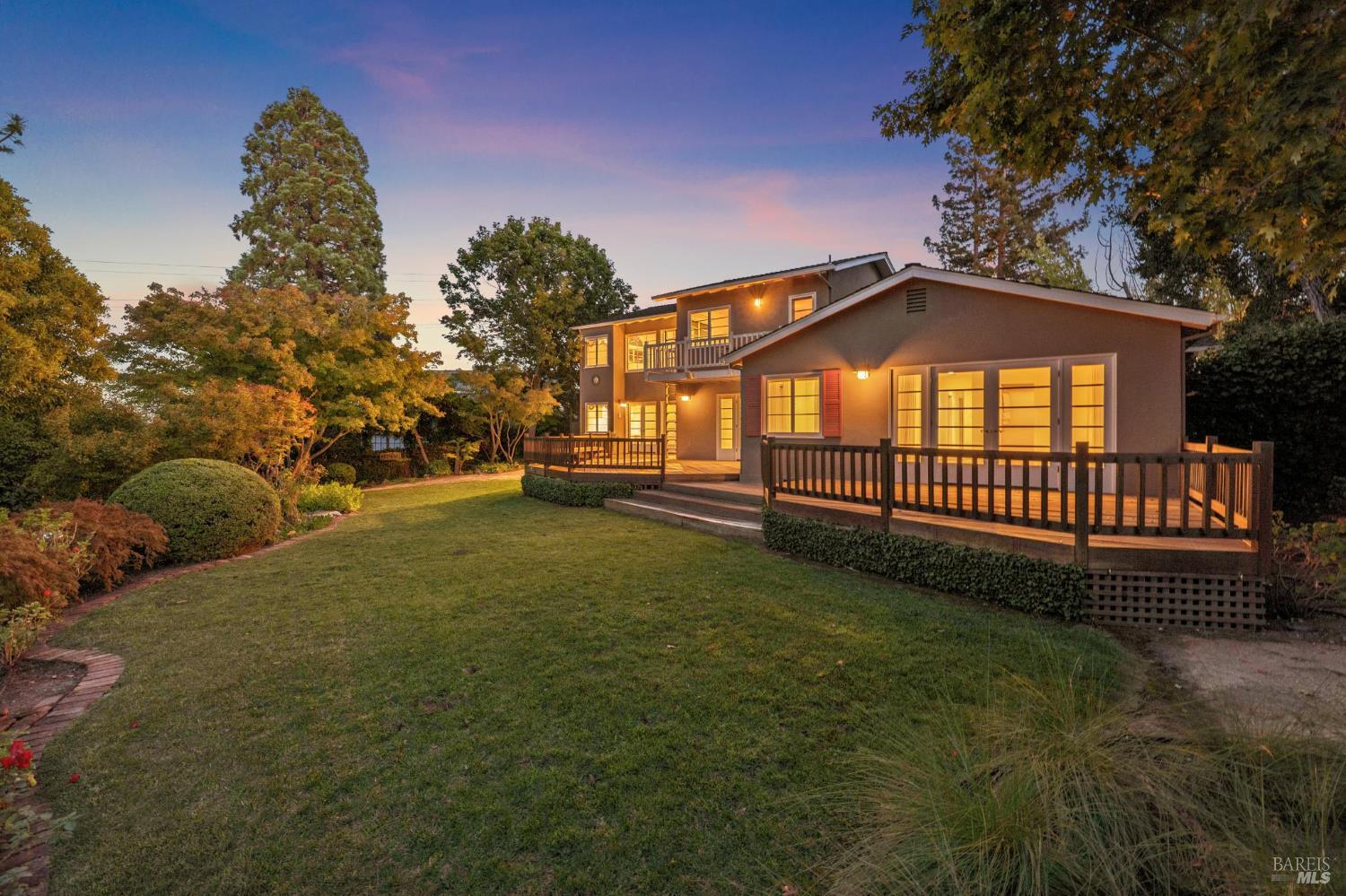 70 Corte Arriba Court Novato CA 94949