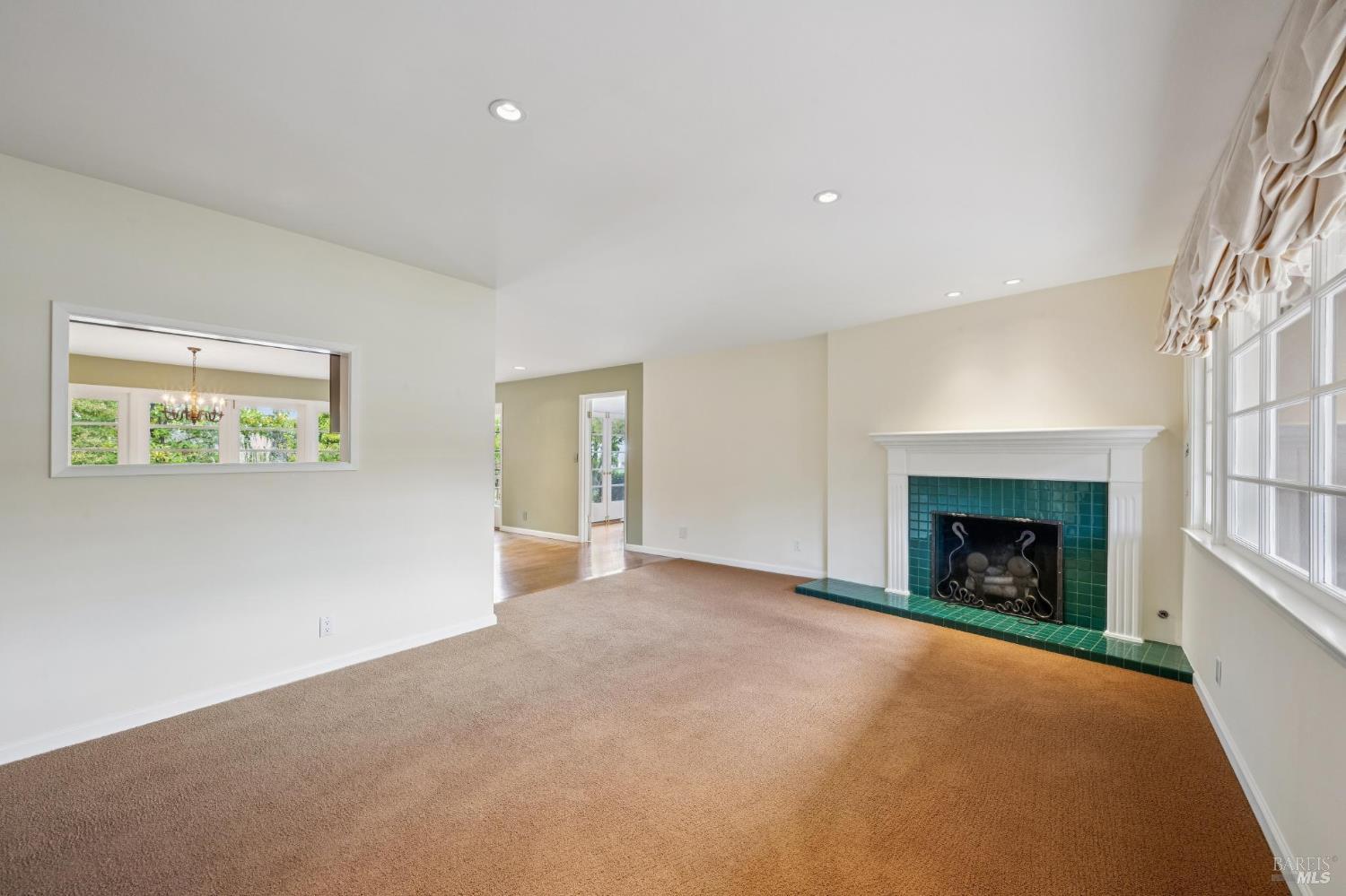70 Corte Arriba Court Novato CA 94949
