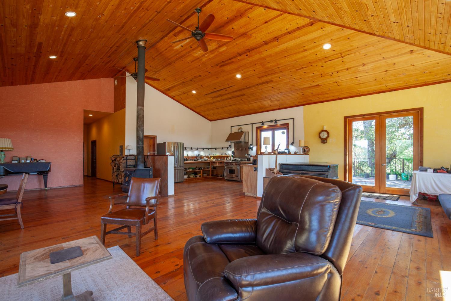 Redwood Valley CA 95470