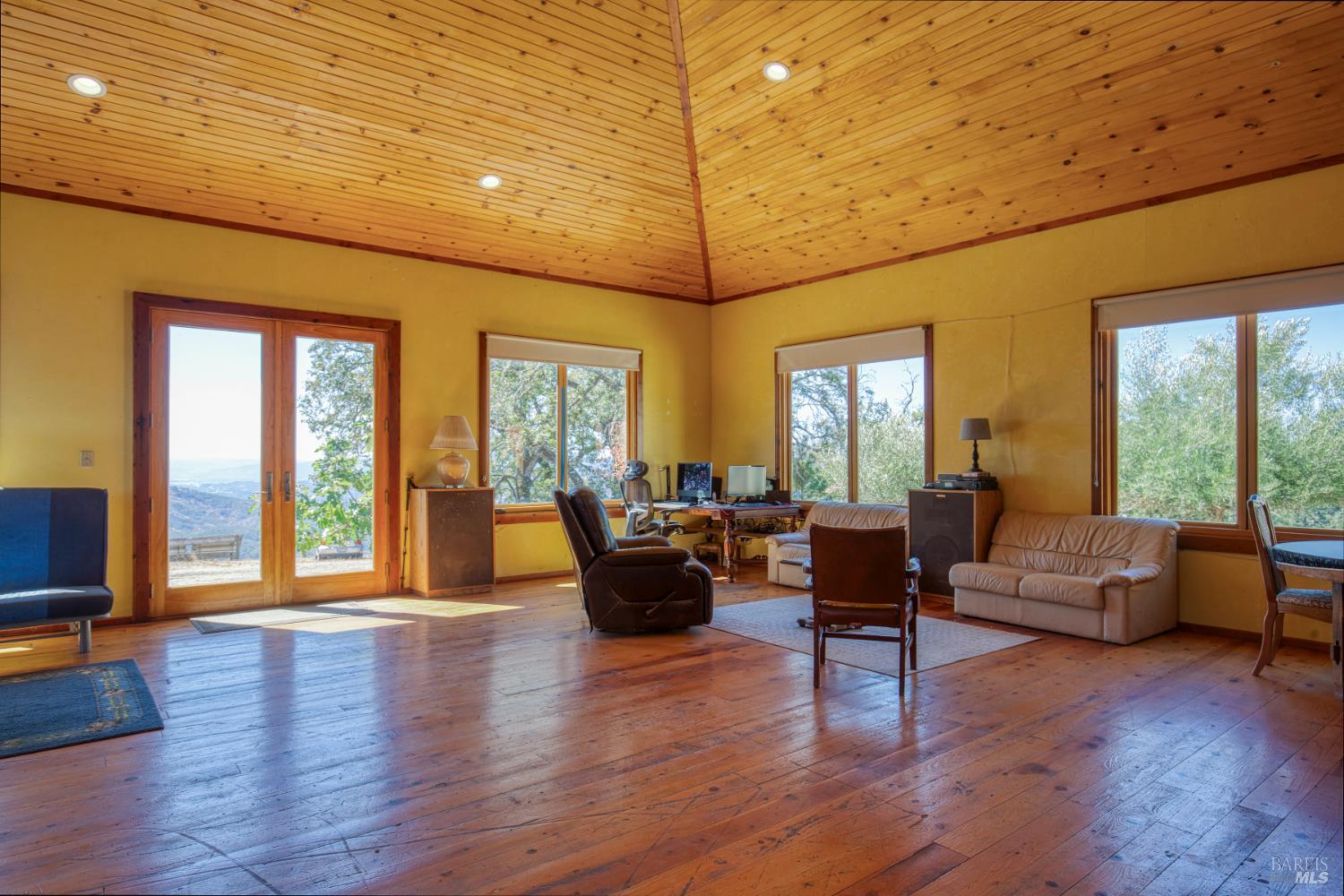 Redwood Valley CA 95470