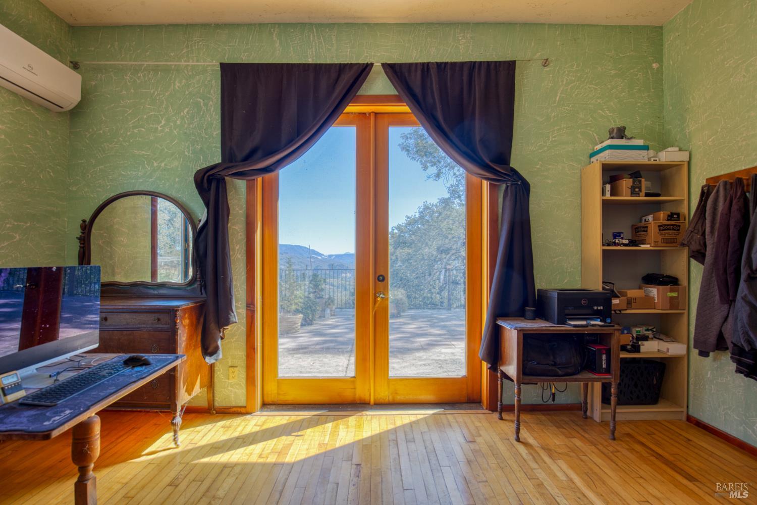 Redwood Valley CA 95470
