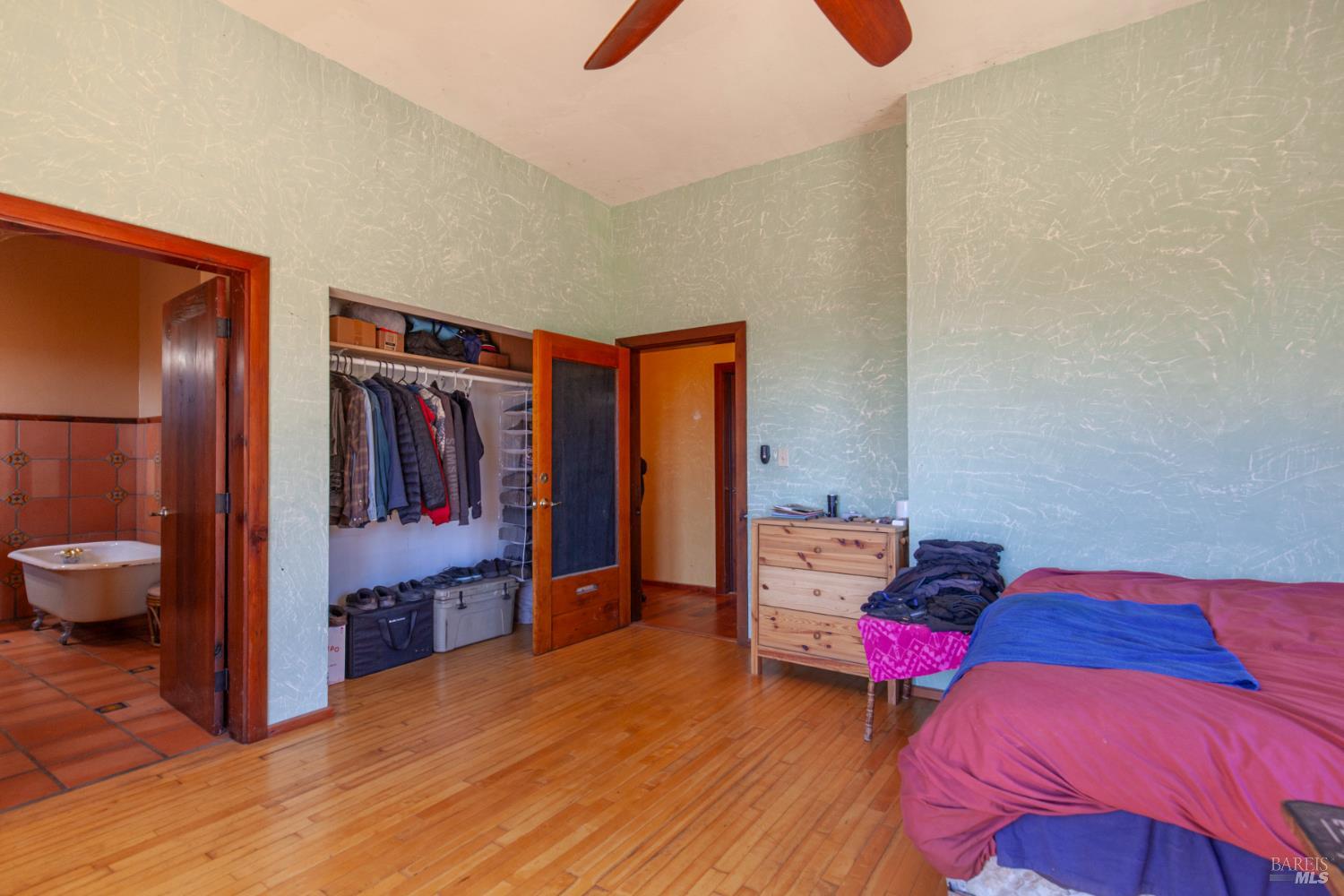 Redwood Valley CA 95470