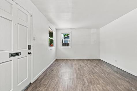 1460 North Street Santa Rosa CA 95404