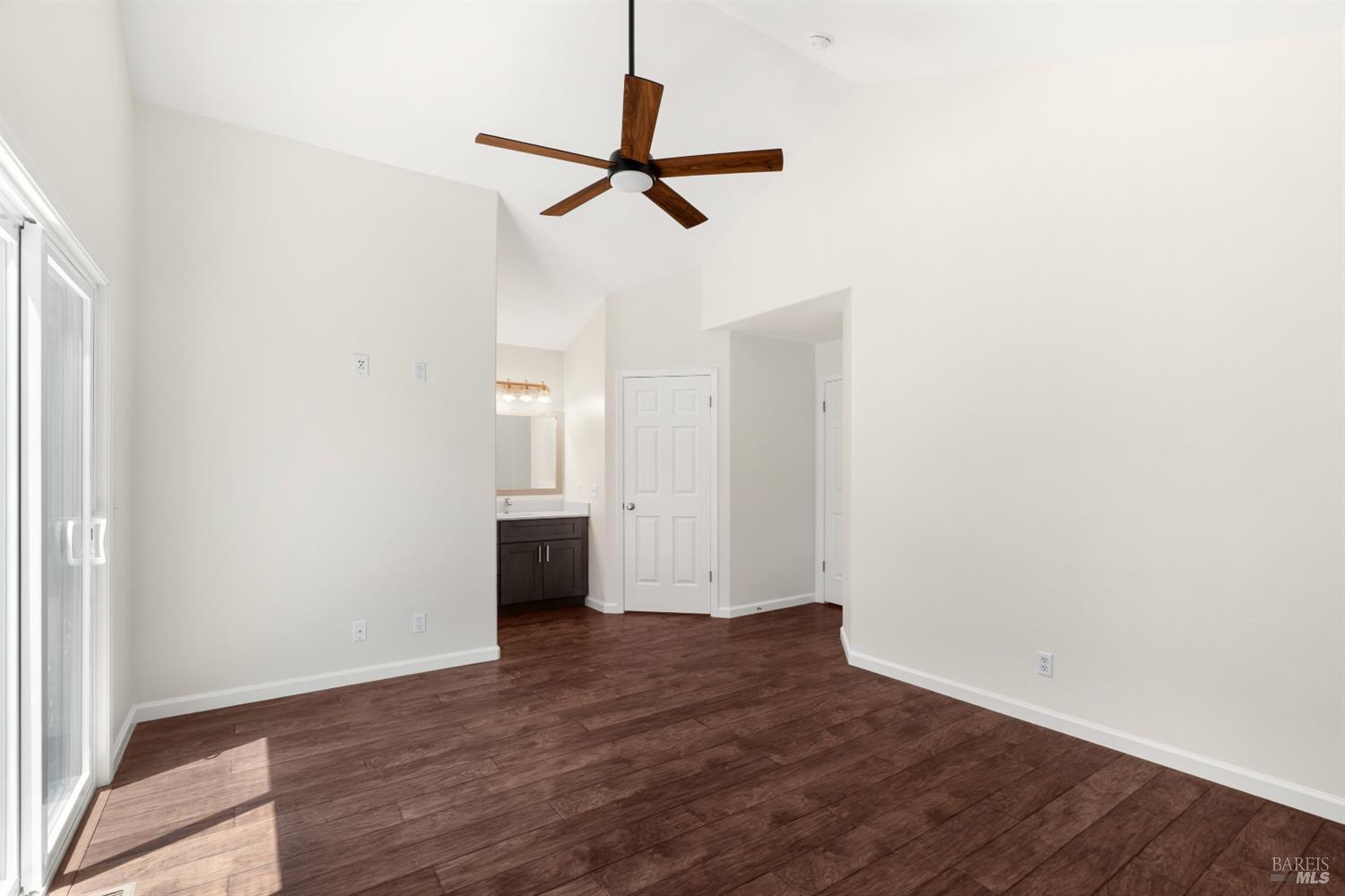 131 William Circle Cloverdale CA 95425