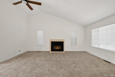 131 William Circle Cloverdale CA 95425