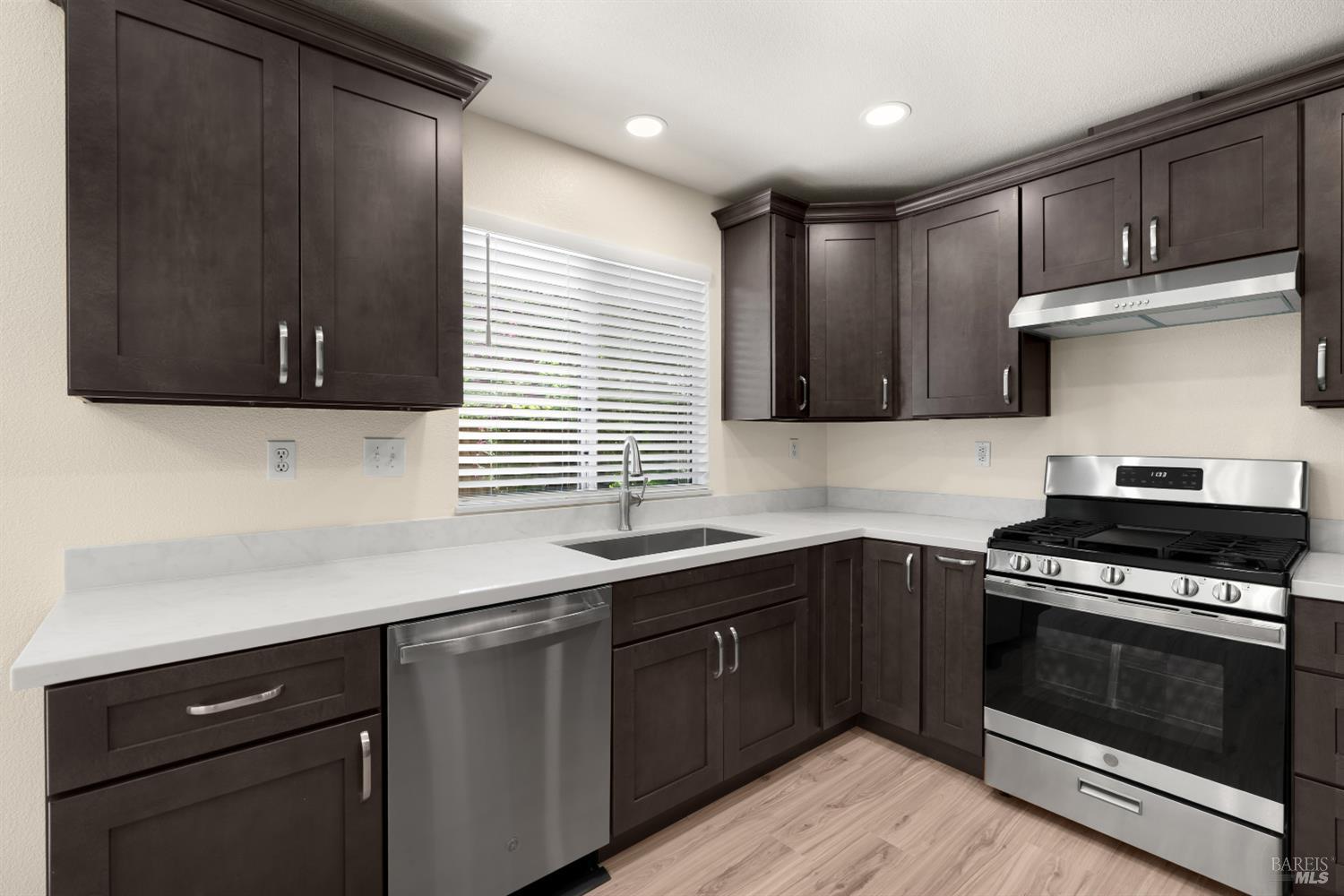 131 William Circle Cloverdale CA 95425