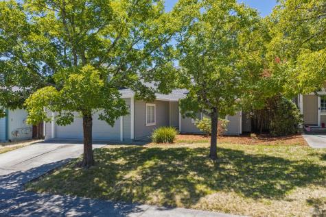 131 William Circle Cloverdale CA 95425