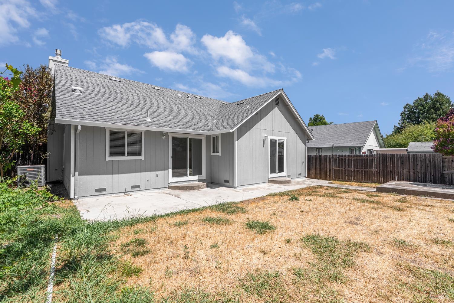 131 William Circle Cloverdale CA 95425