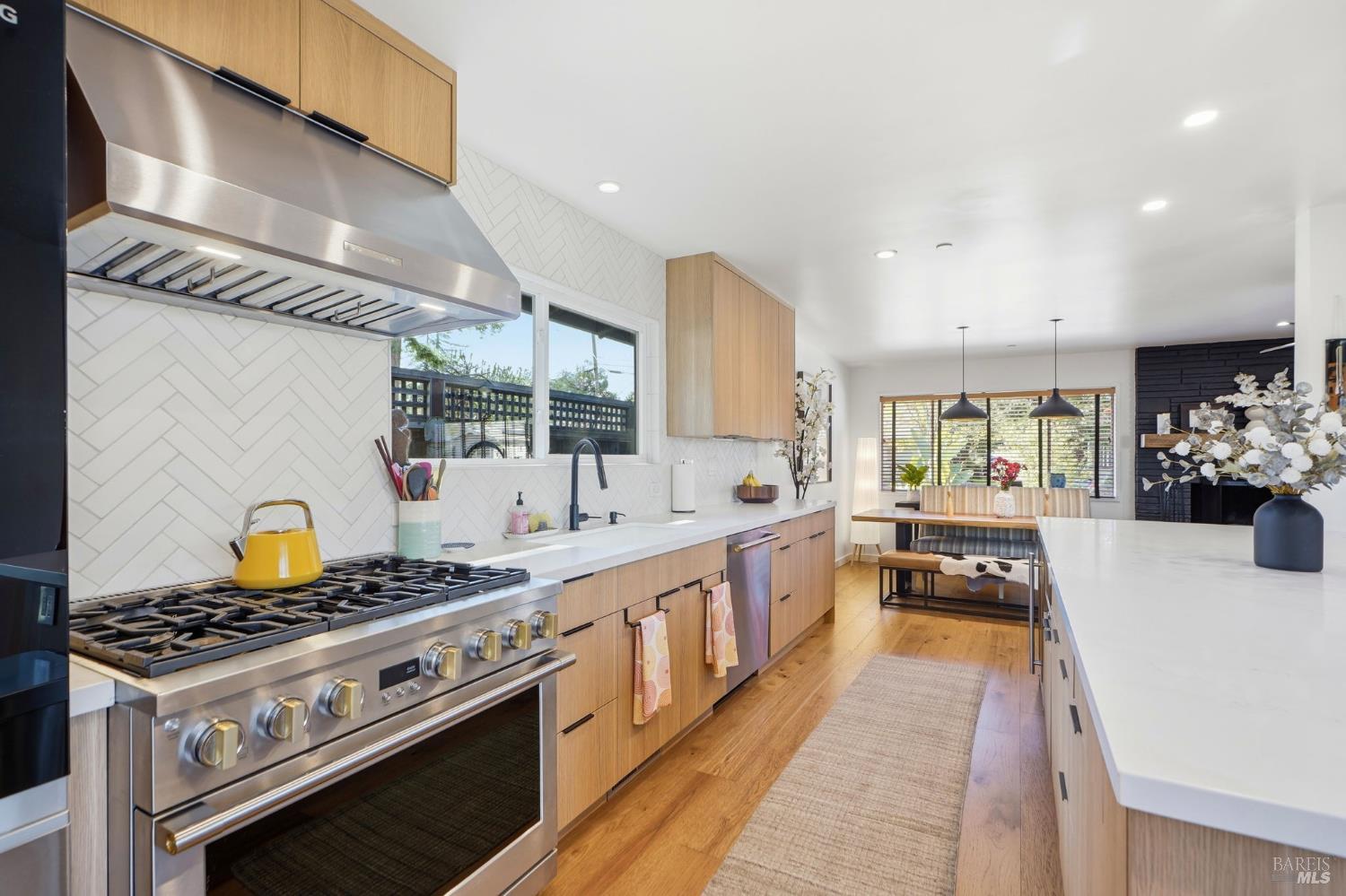 20 Washington Avenue San Rafael CA 94901