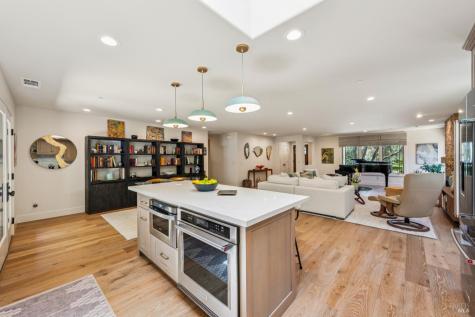 685 Vischer Court Sonoma CA 95476