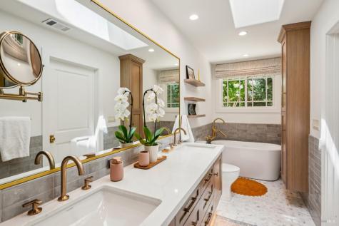 685 Vischer Court Sonoma CA 95476