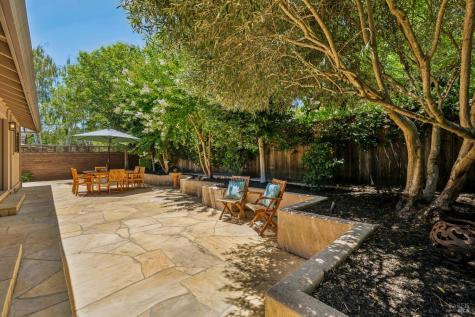685 Vischer Court Sonoma CA 95476