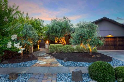 685 Vischer Court Sonoma CA 95476