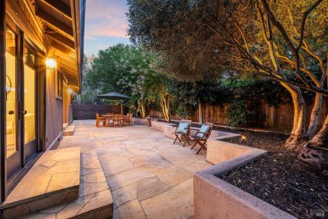 685 Vischer Court Sonoma CA 95476