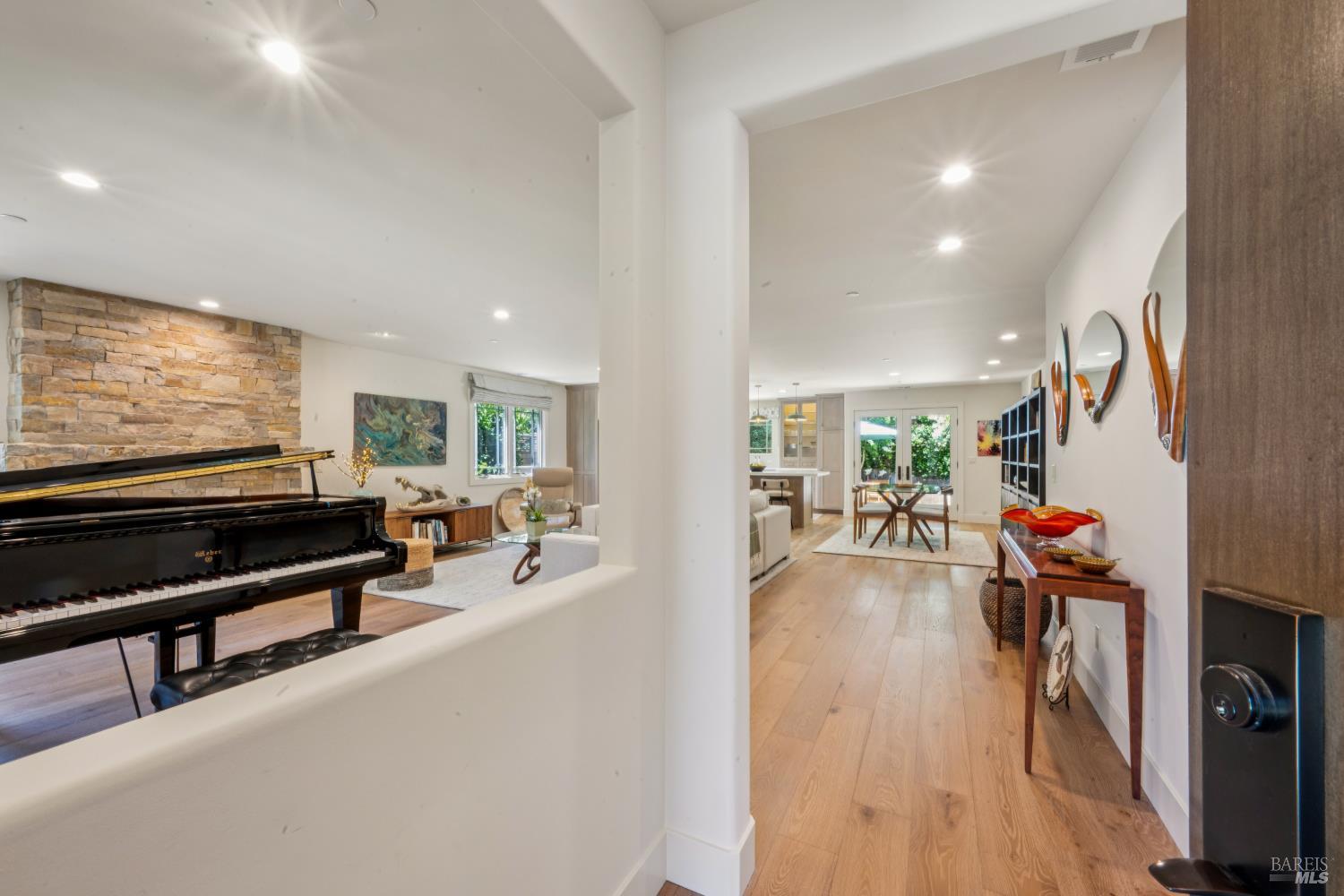 685 Vischer Court Sonoma CA 95476