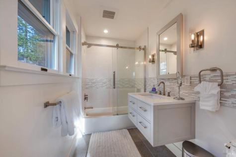 2557 Trinity Road Glen Ellen CA 95442