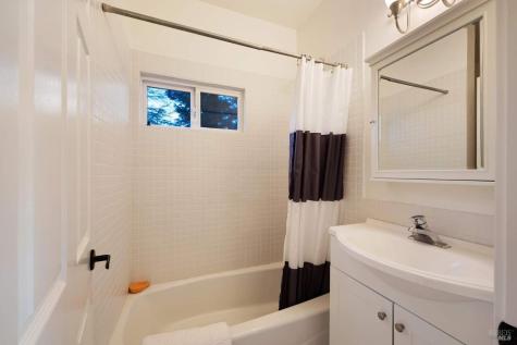 2557 Trinity Road Glen Ellen CA 95442
