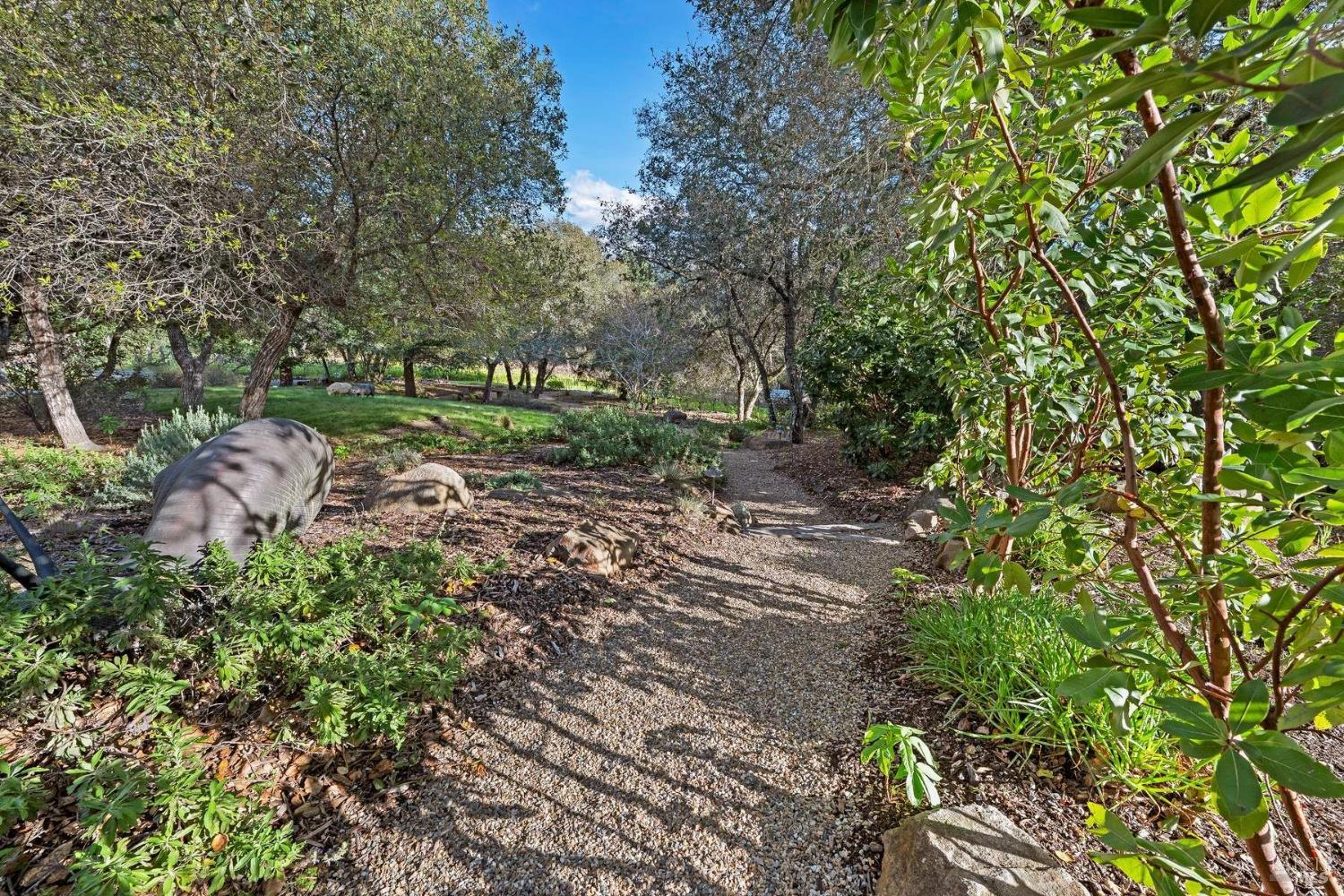 2557 Trinity Road Glen Ellen CA 95442