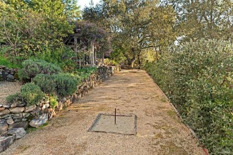 2557 Trinity Road Glen Ellen CA 95442
