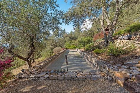 2557 Trinity Road Glen Ellen CA 95442