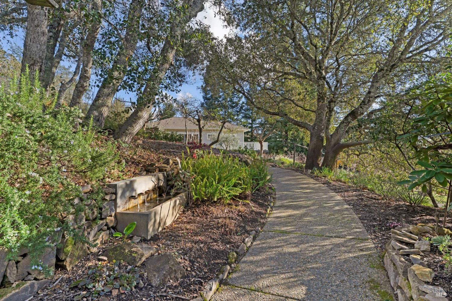 2557 Trinity Road Glen Ellen CA 95442