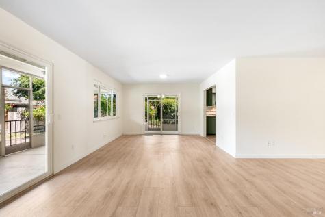 447 Meadowgreen Drive Santa Rosa CA 95409