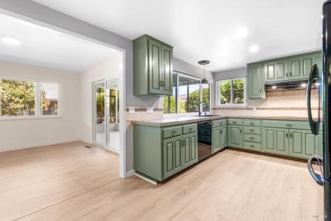 447 Meadowgreen Drive Santa Rosa CA 95409