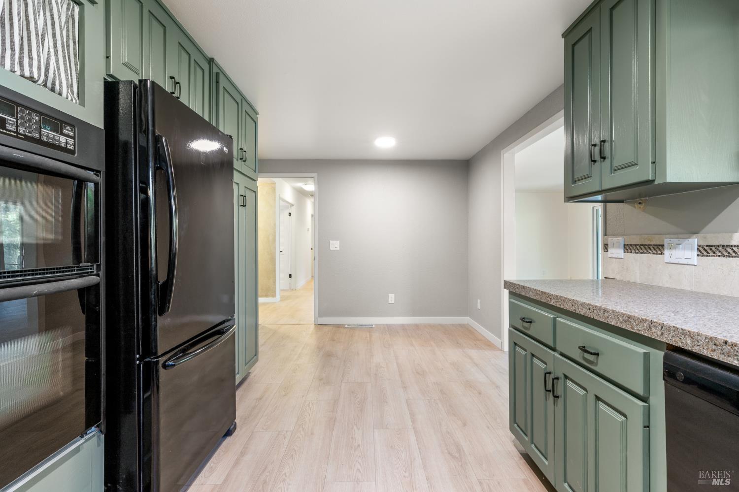 447 Meadowgreen Drive Santa Rosa CA 95409