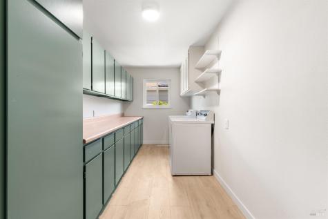 447 Meadowgreen Drive Santa Rosa CA 95409