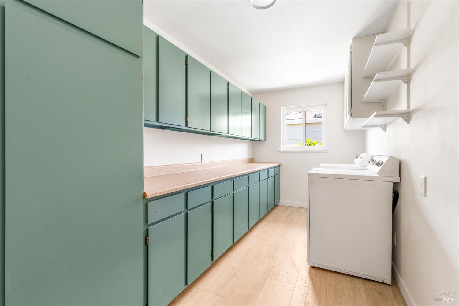 447 Meadowgreen Drive Santa Rosa CA 95409
