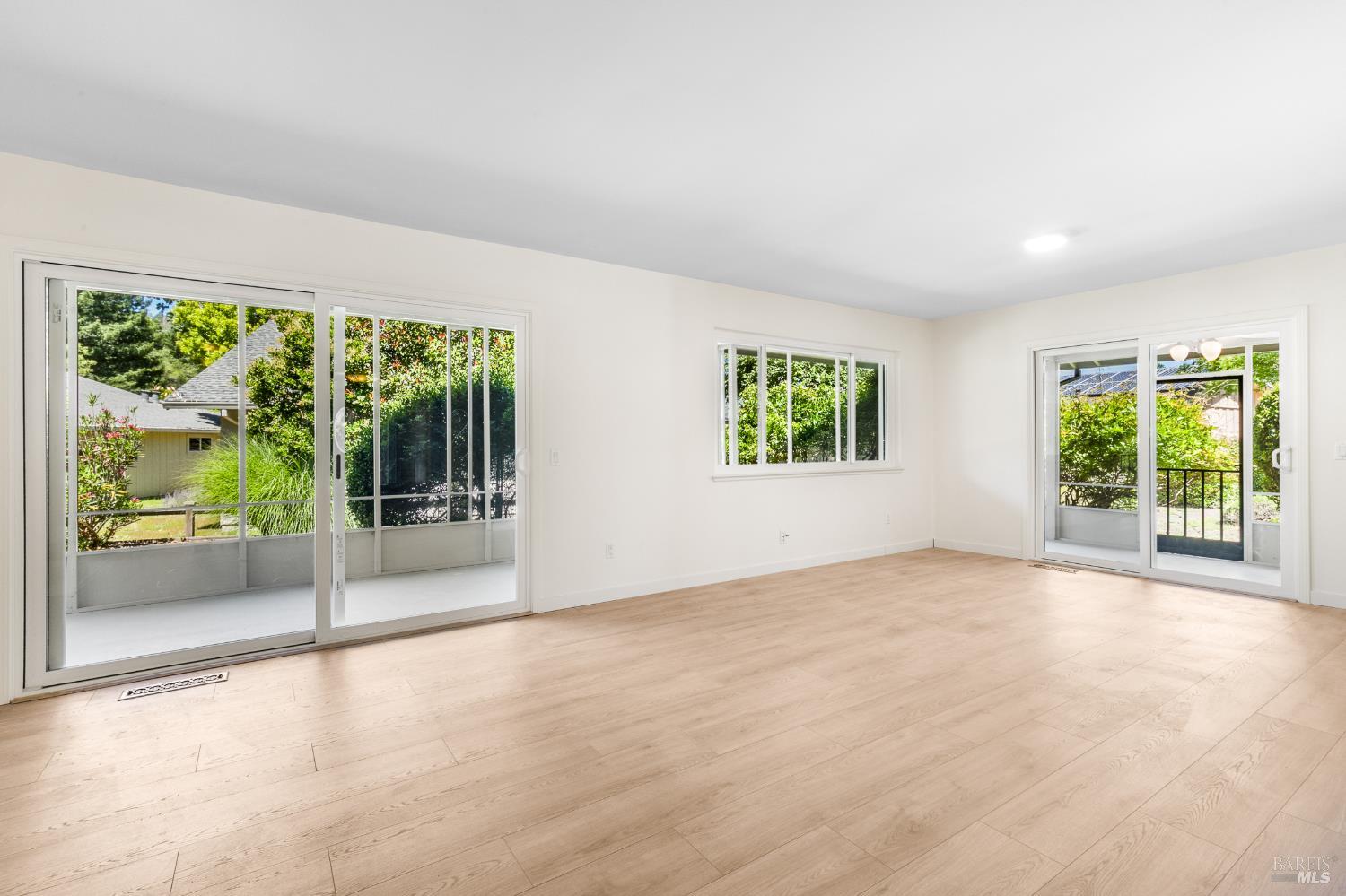 447 Meadowgreen Drive Santa Rosa CA 95409