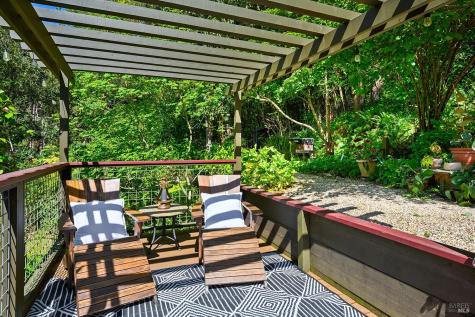 683 Wagnon Road Sebastopol CA 95472