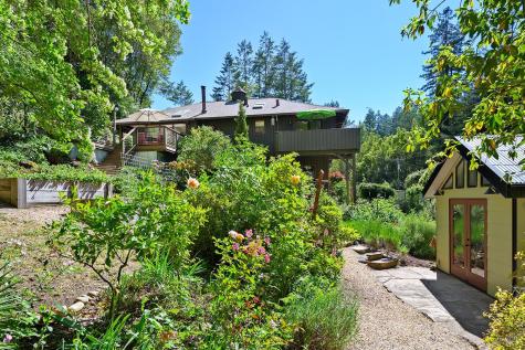 683 Wagnon Road Sebastopol CA 95472