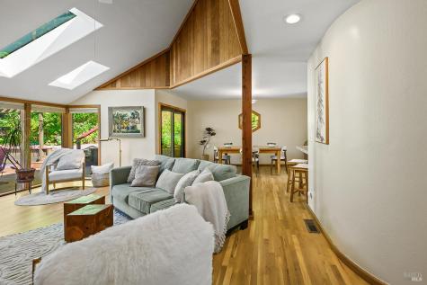 683 Wagnon Road Sebastopol CA 95472