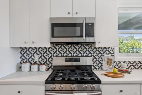 12 Echo Avenue Corte Madera CA 94925