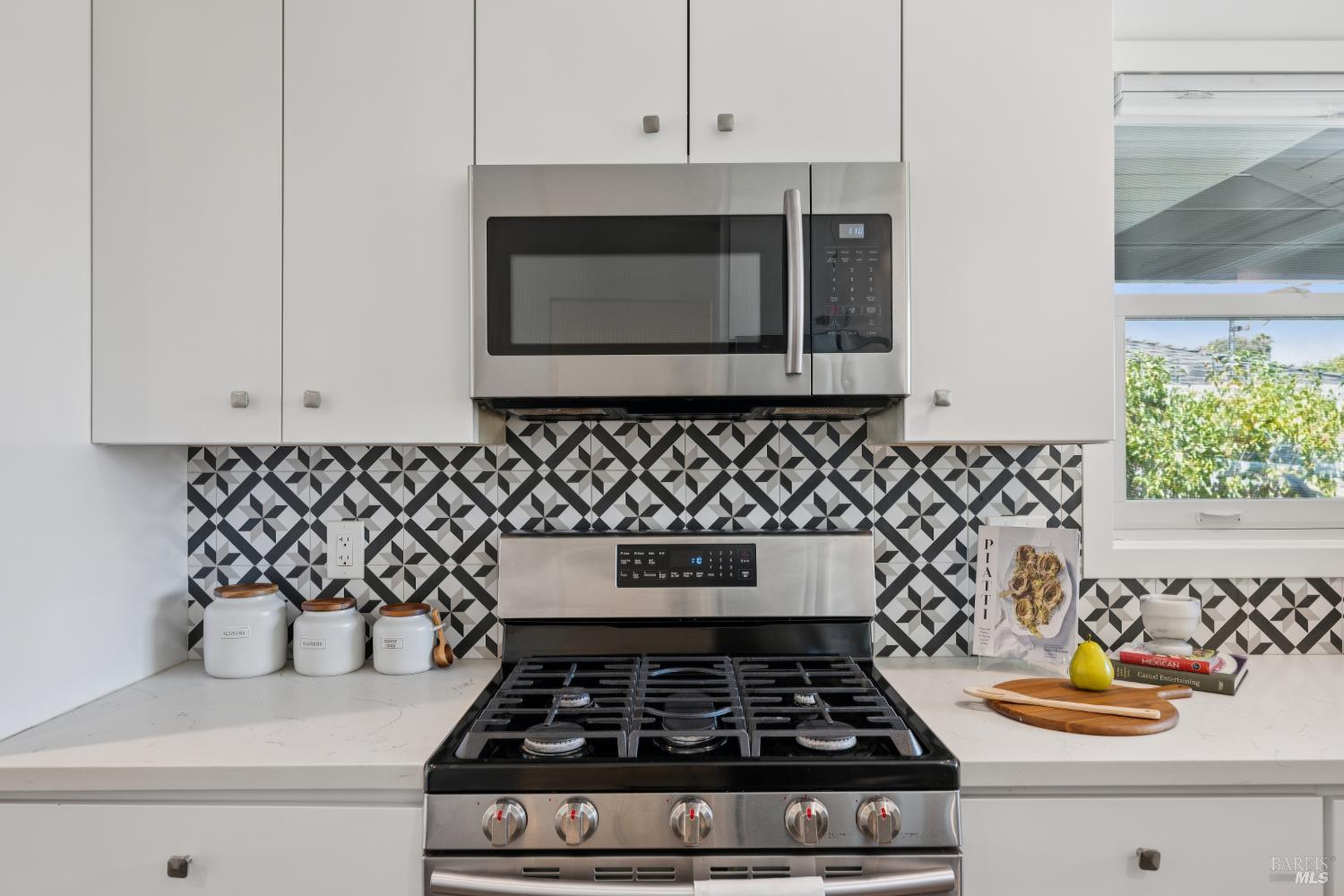 12 Echo Avenue Corte Madera CA 94925