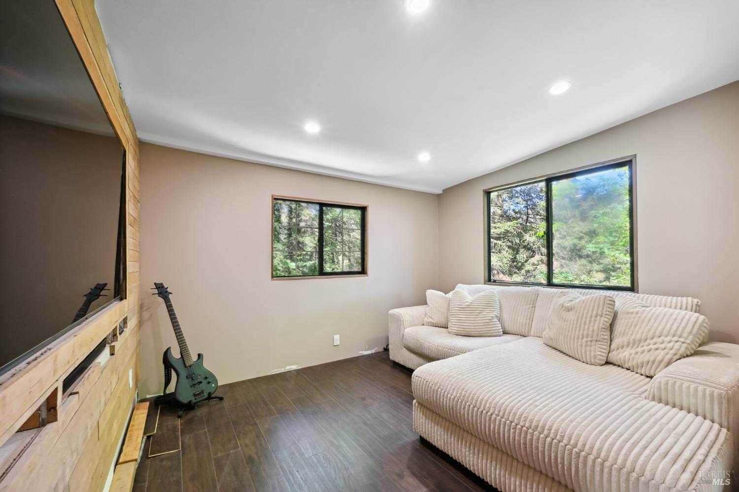 21713 Starrett Hill Drive Monte Rio CA 95462