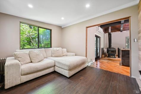 21713 Starrett Hill Drive Monte Rio CA 95462