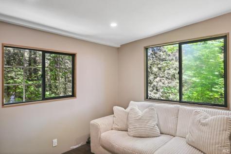 21713 Starrett Hill Drive Monte Rio CA 95462