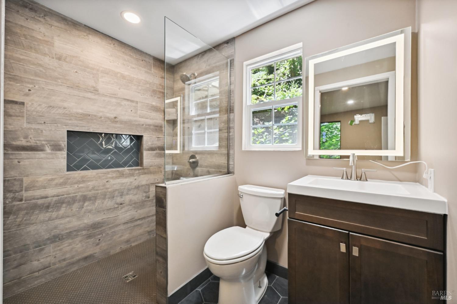 21713 Starrett Hill Drive Monte Rio CA 95462