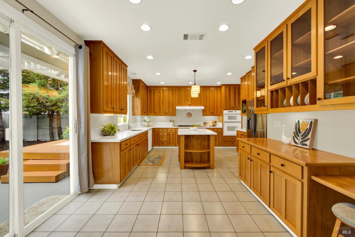 5827 Cabernet Drive Vallejo CA 94591