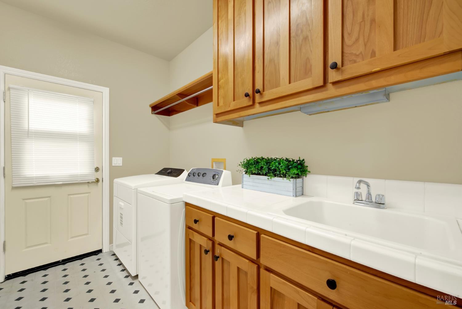 5827 Cabernet Drive Vallejo CA 94591