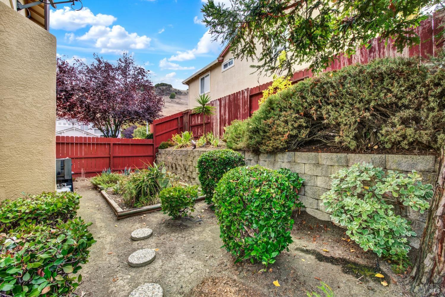 5827 Cabernet Drive Vallejo CA 94591