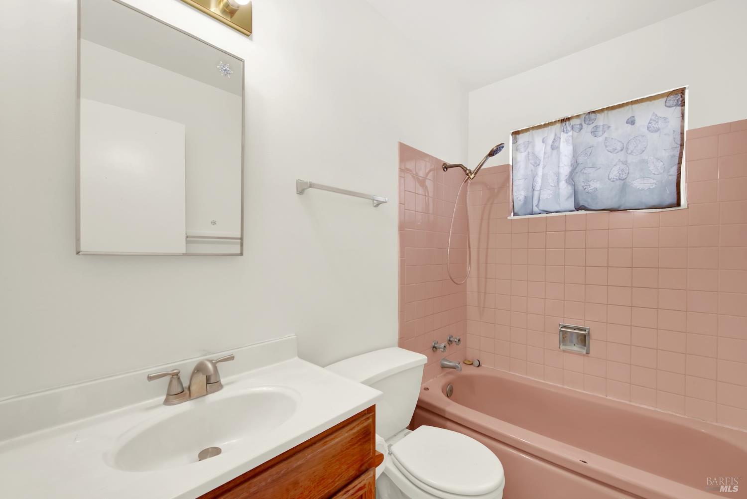 2715 Limerick Road San Pablo CA 94806