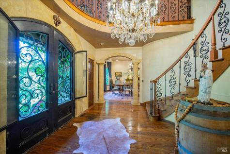 1412 Quail Court Santa Rosa CA 95404