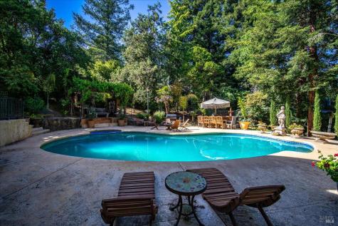 1412 Quail Court Santa Rosa CA 95404